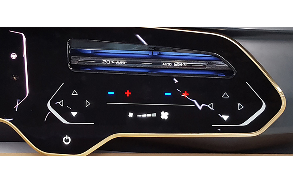 Farbige Beleuchtung und OLED-Displays